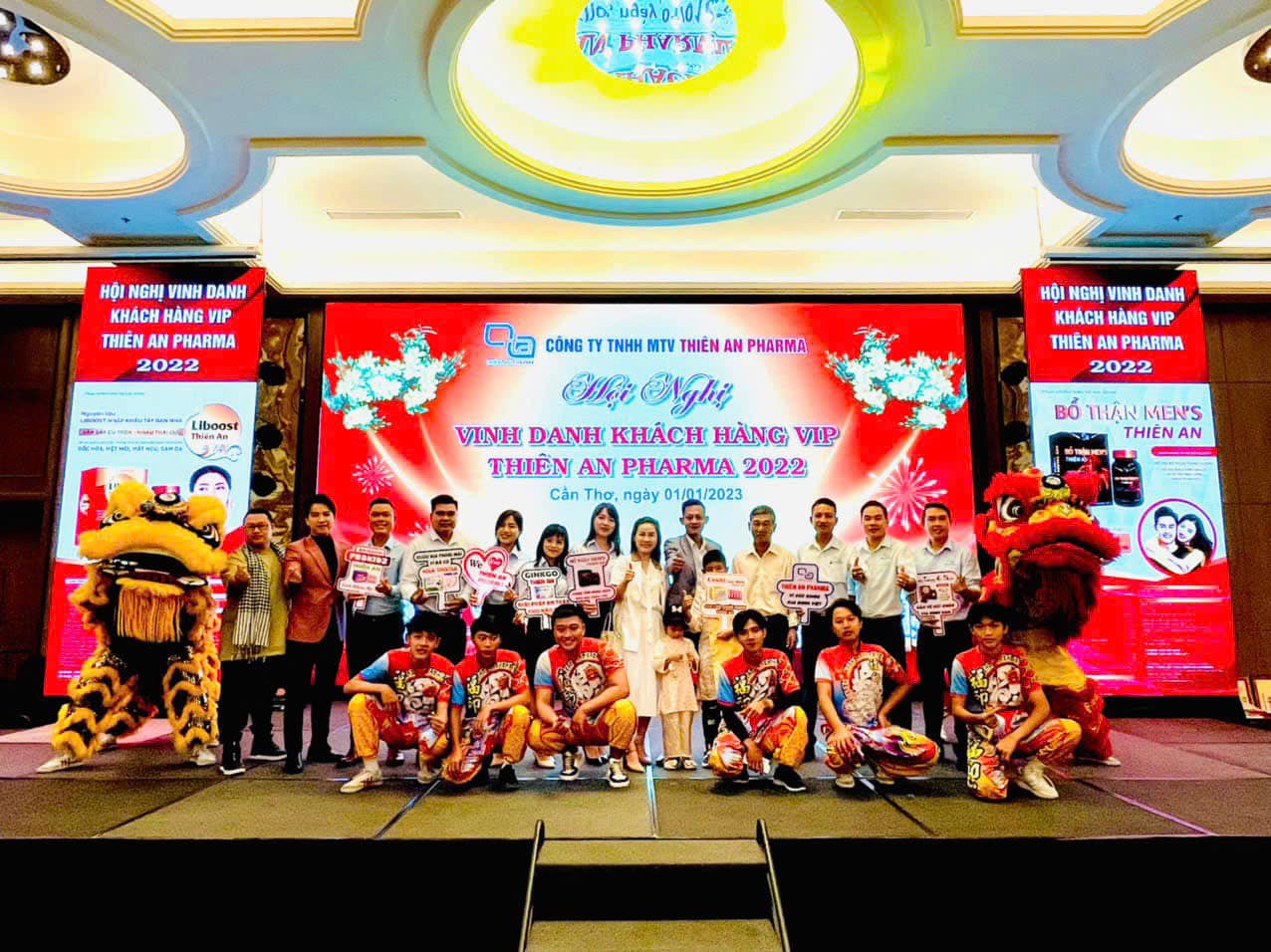 Công ty TNHH MTV Thiên An Pharma đã tổ chức Hội nghị Vinh danh khách hàng VIP